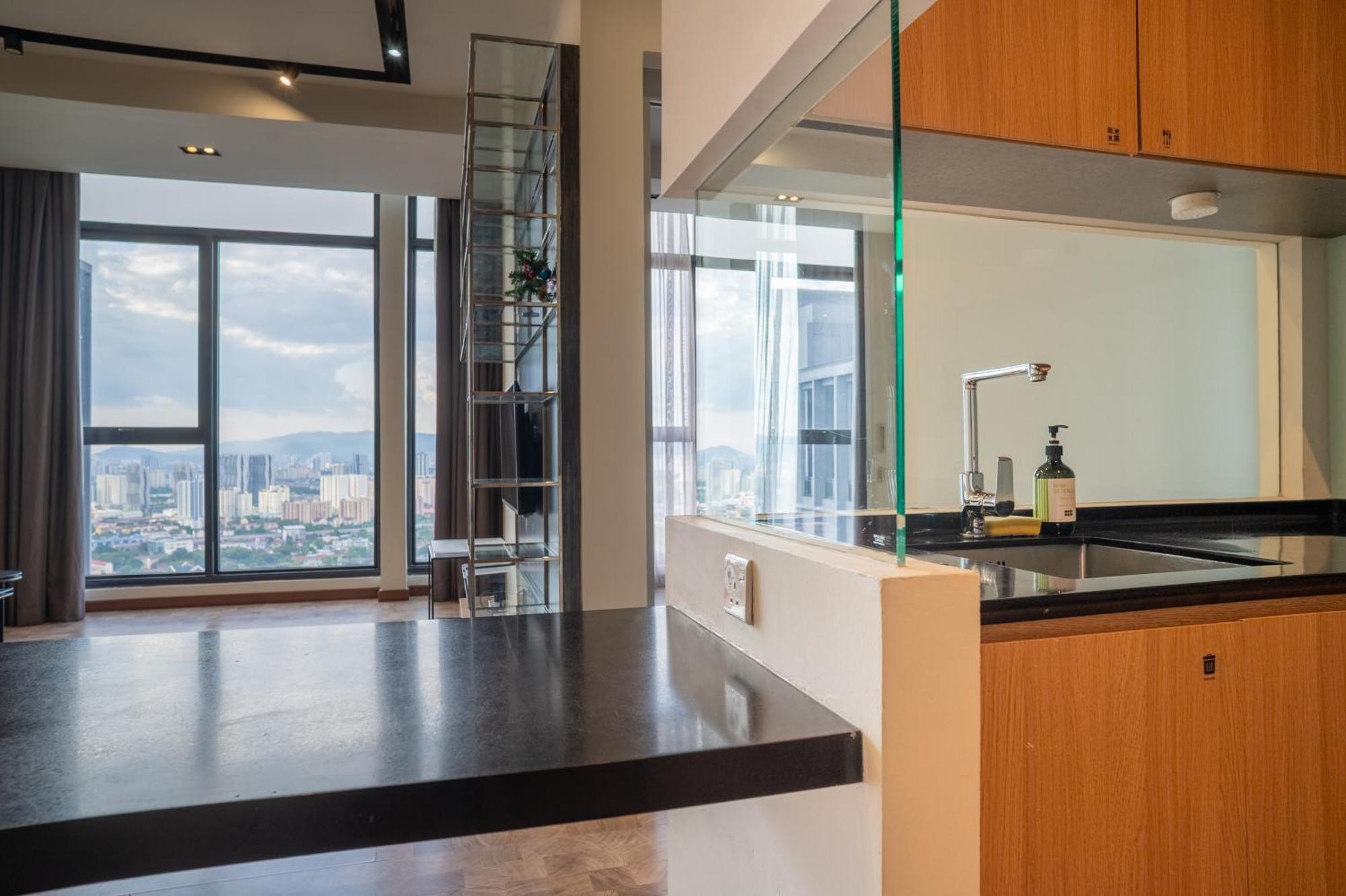Apartament Expressionz Klcc By Mana-Mana Kuala Lumpur Zewnętrze zdjęcie